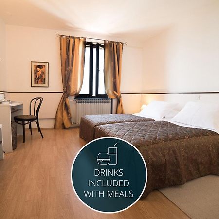 Hotel Kastel Crikvenica Ngoại thất bức ảnh